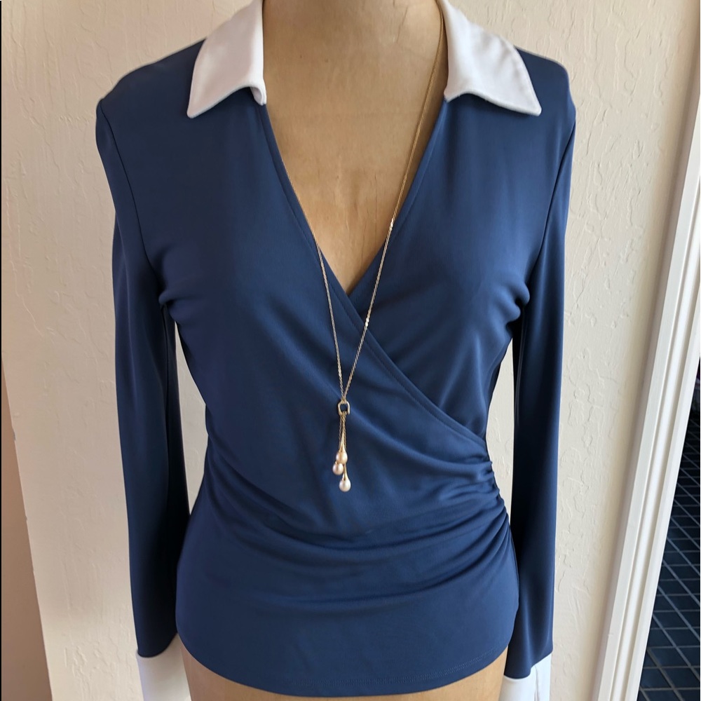 Beautiful tailored top/blouse, Size Small.